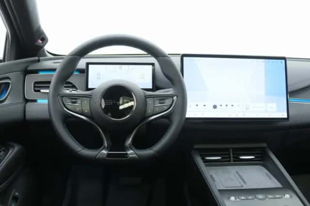 BYD Seal (2026) thumbnail 3