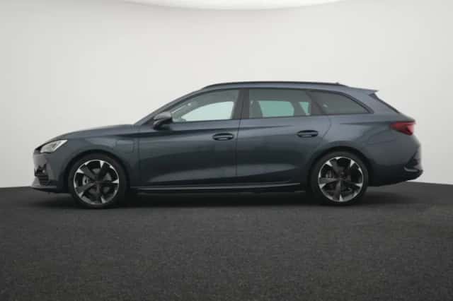 CUPRA Leon Sportstourer (2024) thumbnail 6