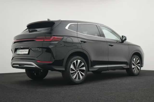 BYD Seal U (2026) thumbnail 2