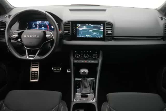 Škoda Karoq (2025) thumbnail 3