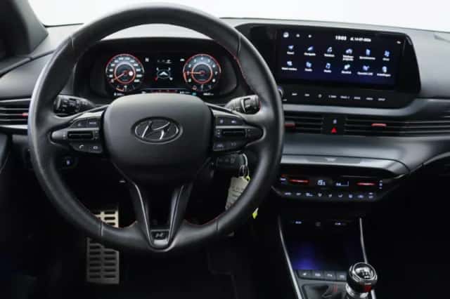 Hyundai i20 (2022) thumbnail 3