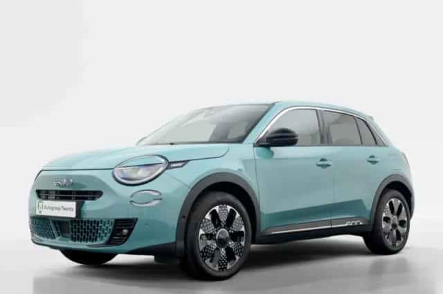 Fiat 600e (2025) thumbnail 1