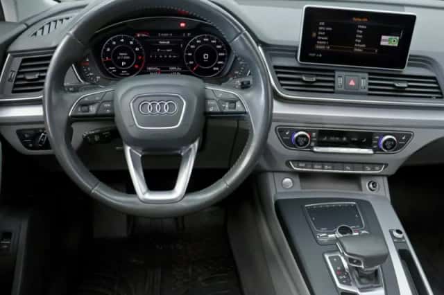 Audi Q5 (2017) thumbnail 3