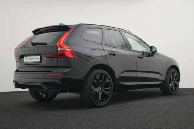 Volvo XC60 (2025) thumbnail 2