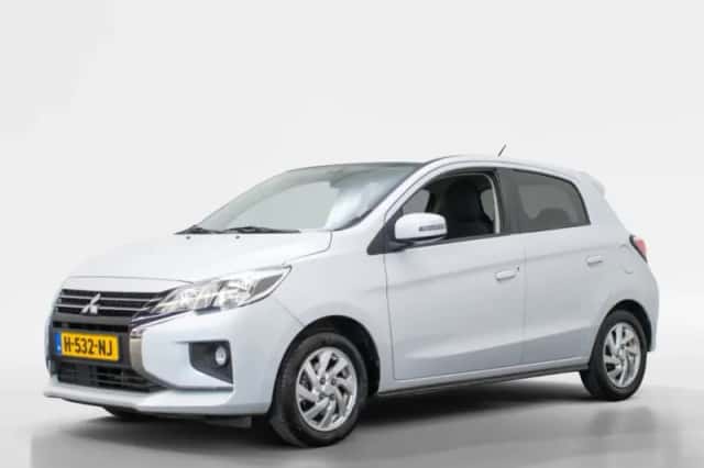 Mitsubishi Space Star (2020) thumbnail 1