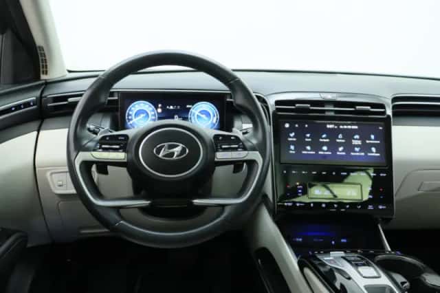 Hyundai Tucson (2022) thumbnail 3