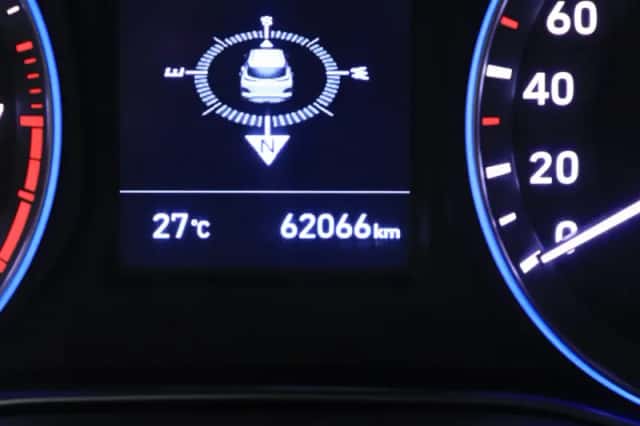 Hyundai Kona (2019) thumbnail 4