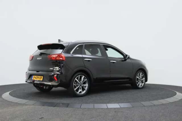 Kia Niro (2022) thumbnail 2