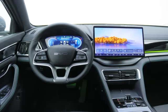 BYD Seal U (2026) thumbnail 3