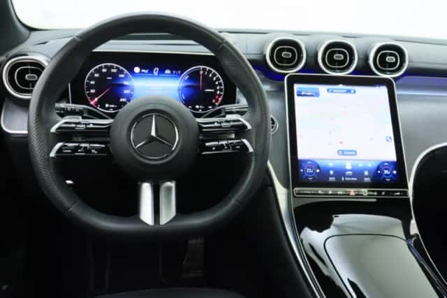 Mercedes-Benz GLC-Klasse (2023) thumbnail 3