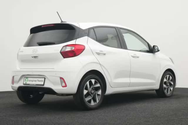 Hyundai i10 (2025) thumbnail 2