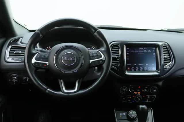 Jeep Compass (2021) thumbnail 2