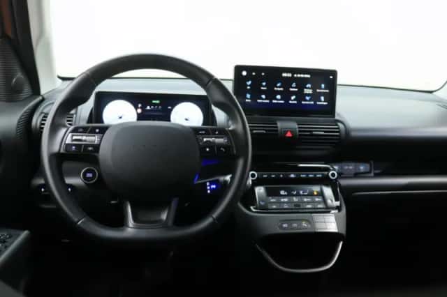 Hyundai Inster (2025) thumbnail 3