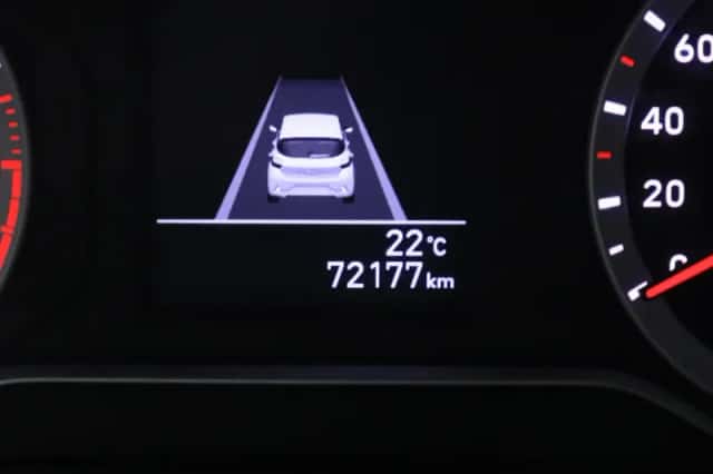 Hyundai i10 (2021) thumbnail 4