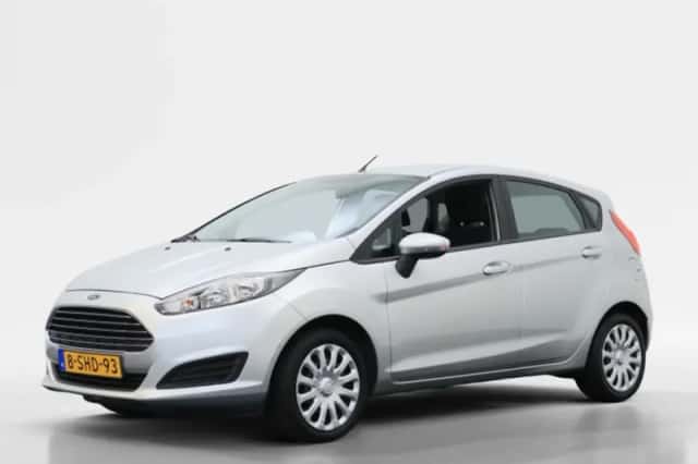 Ford Fiesta (2013) thumbnail 1
