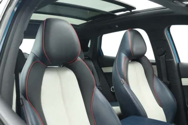BYD Atto 3 (2022) thumbnail 3
