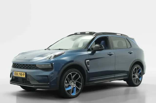 Lynk & Co 01 (2024) thumbnail 1