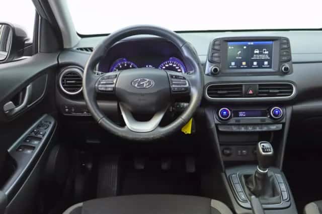 Hyundai Kona (2019) thumbnail 3