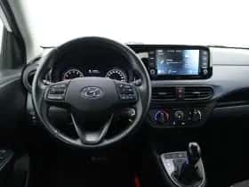 Hyundai i10 (2022) thumbnail 3