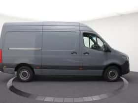 Mercedes-Benz Sprinter (2024) thumbnail 11