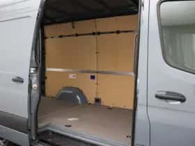 Mercedes-Benz Sprinter (2024) thumbnail 20