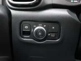 Mercedes-Benz Vito (2024) thumbnail 31