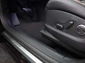 Genesis GV70 (2022) thumbnail 24