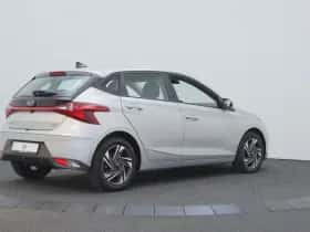 Hyundai i20 (2022) thumbnail 2