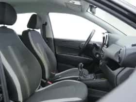 Hyundai i10 (2023) thumbnail 18