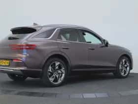 Genesis GV70 (2022) thumbnail 2
