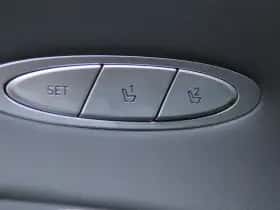 Genesis GV70 (2022) thumbnail 26