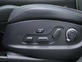 Genesis GV70 (2022) thumbnail 27