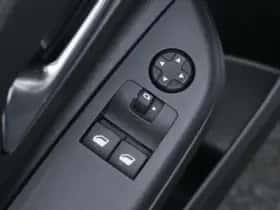 Opel Corsa (2023) thumbnail 19