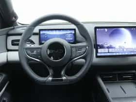 BYD Seal (2025) thumbnail 3