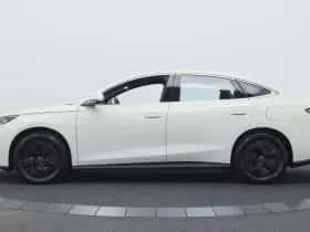 BYD Seal (2025) thumbnail 6