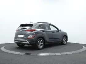Hyundai Kona (2022) thumbnail 2