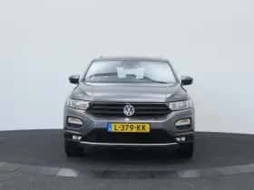 Volkswagen T-Roc (2017) thumbnail 14
