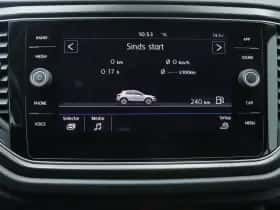 Volkswagen T-Roc (2017) thumbnail 36