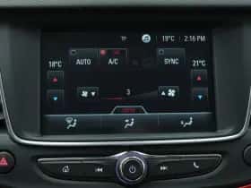 Opel Crossland (2023) thumbnail 34