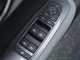 BYD Dolphin (2026) thumbnail 57