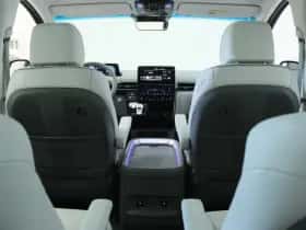 Hyundai Staria (2025) thumbnail 23
