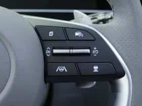 Hyundai Staria (2025) thumbnail 35