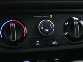 Hyundai i10 (2022) thumbnail 32