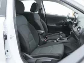 Hyundai i30 (2022) thumbnail 21
