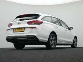 Hyundai i30 (2022) thumbnail 50