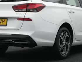 Hyundai i30 (2022) thumbnail 52