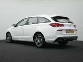 Hyundai i30 (2022) thumbnail 9