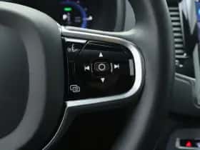 Volvo XC90 (2022) thumbnail 36