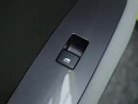BYD Dolphin (2026) thumbnail 16