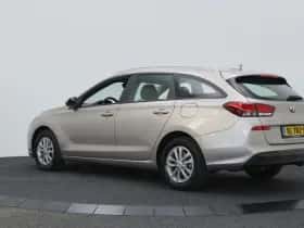 Hyundai i30 (2019) thumbnail 8